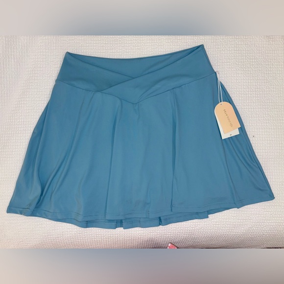 Blogilates Crisscross Slit Skort in Cameo Blue Target Collection - Plus Size 2X - Picture 2 of 14